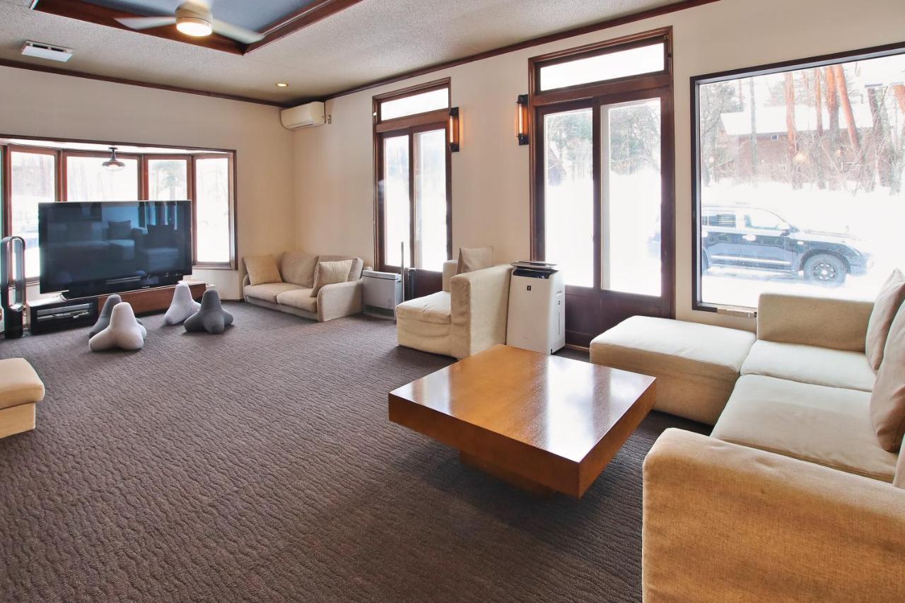 Eternal Flame Bed & Breakfast Hakuba Bagian luar foto