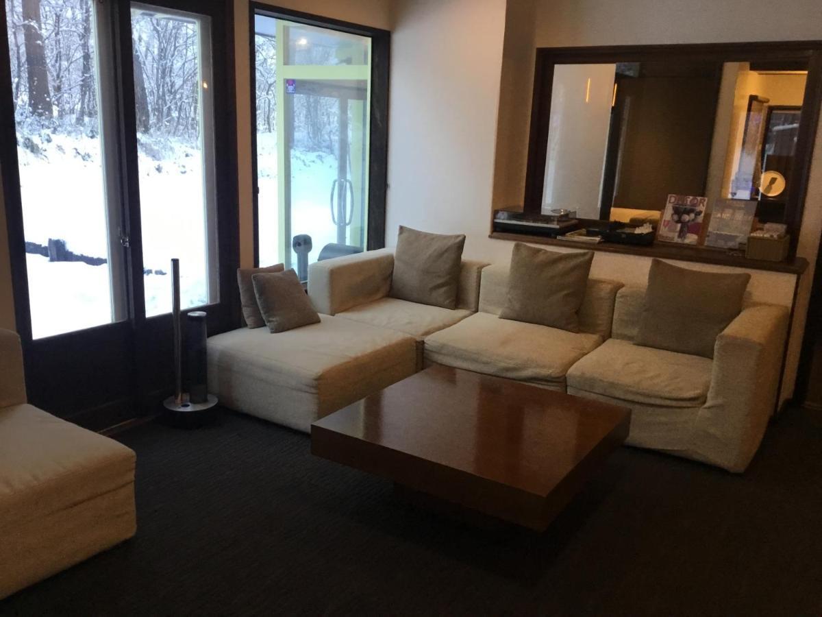 Eternal Flame Bed & Breakfast Hakuba Bagian luar foto